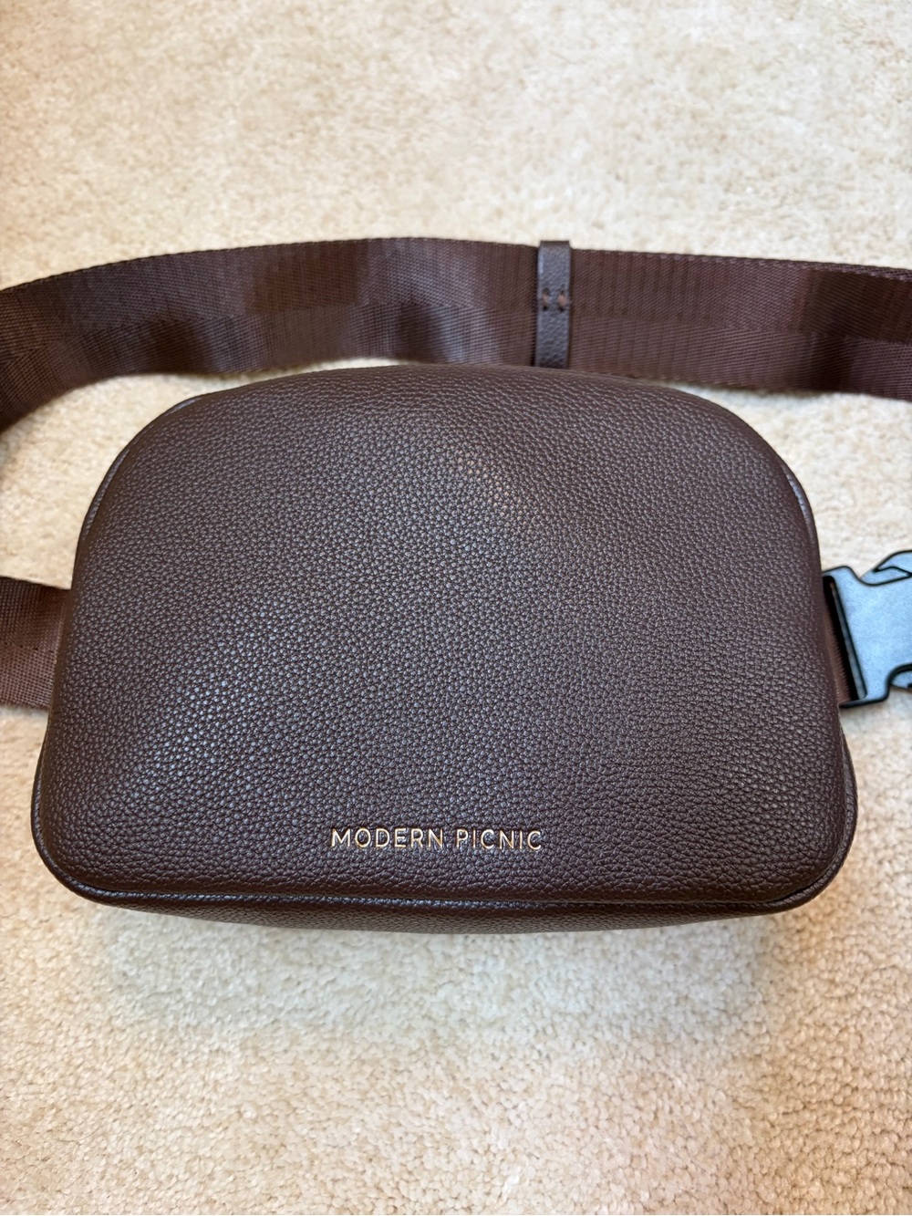 Modern Picnic Chocolate Brown Vegan Leather Belt Bag Fanny Pack Crossbody - Picture 5 of 17